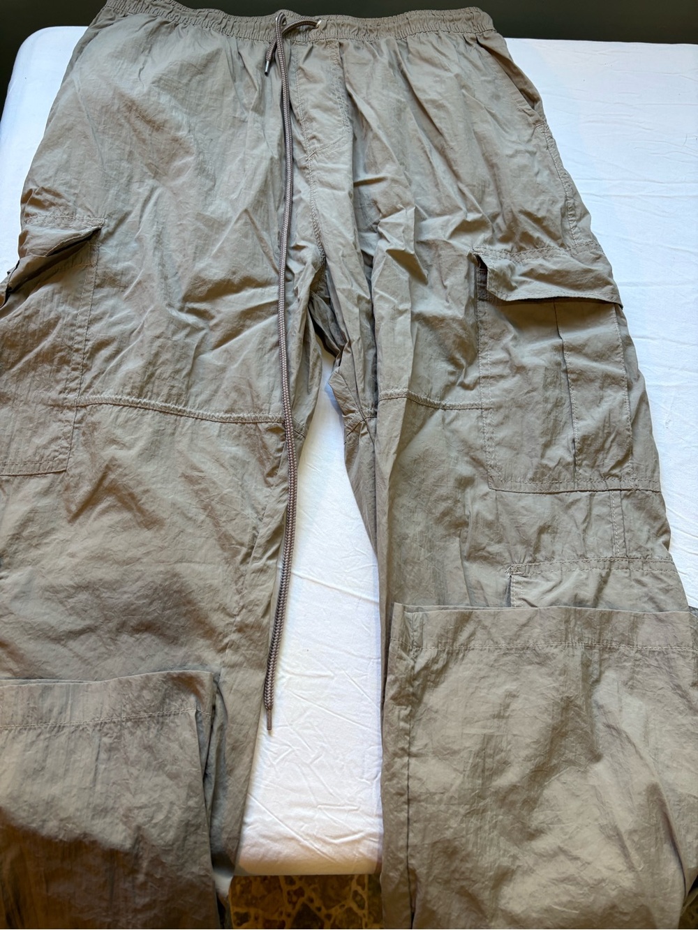 Women’s casual  Cargo Pants — Taupe